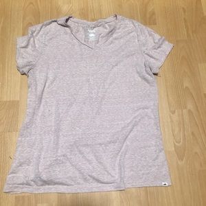 Roots light pink v neck (L)
